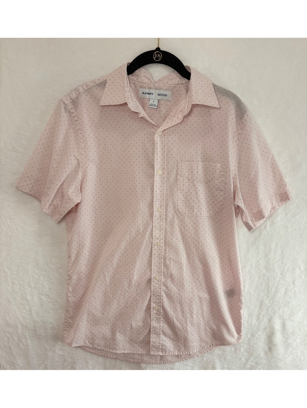Old Navy Men’s Small Pink Polka Dot Short Sleeve Button Up Shirt 2021